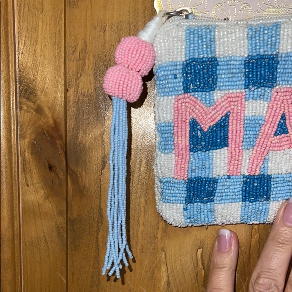 Made In India | “Mama” Beaded Bag 🩷🩵 - Picture 4 of 6